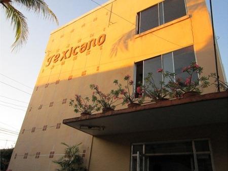 Texicano Hotel Main Laoag Esterno foto